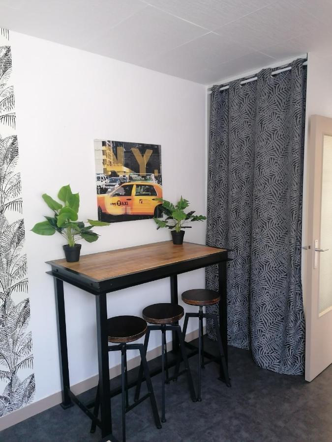 Charmant Appartement Entre Vitre Et Fougeres Chatillon-en-Vendelais Luaran gambar